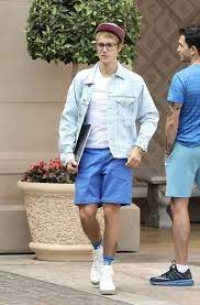 It Looks Like Justin Bieber Is Going To School Justin Bieber Justin Supreme Hat