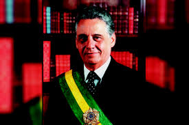 El ex presidente cree que bolsonaro puede ser reeelecto. Vinte Anos Depois Fernando Henrique Cardoso Admite Que Errou Veja