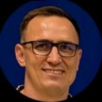 30+ "Adrian Kowal" profiles