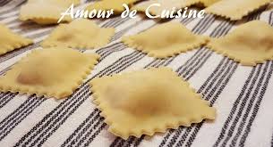 Raviolis Fait Maison Pate A Ravioles En Video Recette En 2020 Raviolis Faits Maison Recette Pate A Raviole