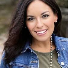 Amanda Alvarez's Instagram, Twitter & Facebook