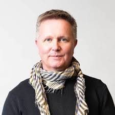 Chris Woolf (@chriswoolfbooks) • Instagram photos and videos