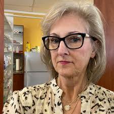 Debbie Tabor's Instagram, Twitter & Facebook