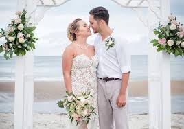 Emerald Isle Wedding Plan Your North Carolina Beach Wedding North Carolina Wedding Beach Wedding Beach Wedding