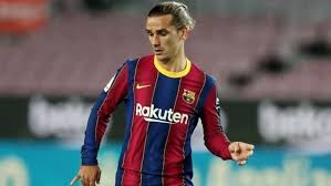 The french international's grandfather amaro lopes was a portuguese footballer for paços de ferreira and griezmann often spent his holidays in. Griezmann No Longer Knows How To Play Football With Barcelona Says Lizarazu Goal Com