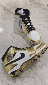 Think like mike, achieve like mike, be like mike. Michael Thomas Air Jordan 1 Playoff Pe Sneakernews Com Custom Jordan Shoes Nike Air Shoes Air Jordans