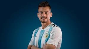Todas las noticias sobre selección argentina publicadas en el país. Scaloni Lo Hizo Debutar En La Seleccion Argentina Y Ahora Lo Enfrentara Con La Camiseta De Paraguay El Atipico Caso De Gaston Gimenez Infobae