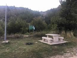 Svetog lovre 1, donje polje, シベニク, クロアチア. Umgeben Von Natur Kovacic 12 Dinarska Ulica Opcina Knin Croatia