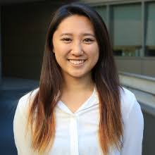 Frau Jacqueline Yang