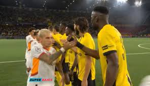 HaberAslan - Young Boys oyuncuları ile Galatasaraylı oyuncular arasındaki  boy farkı dikkat çekti. | Facebook