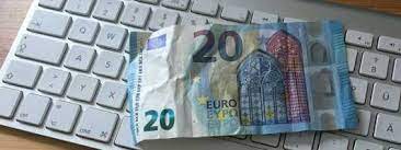 Mit dem aktienhandel kann man schnell geld vermehren, denn eine gute jährliche rendite ist durchaus zu erzielen. 21 Moglichkeiten Wie Man Mit Buchblogs Geld Verdienen Kann Literaturcafe De