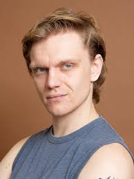 shortie103 𝐊𝐈𝐑𝐒𝐓𝐄𝐍 𝐒𝐇𝐀𝐖 In THE RAILWAY CHILDREN By E.Nesbit  Adapted by Louise Haddington and directed by the Tabard's Artistic Simon  Reilly 📷 Matt Hunter @huntercollins_photography 🗓️ 5th Dec