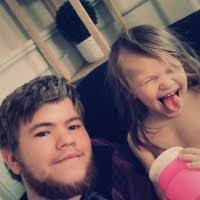 Ashley Cumberledge's Instagram, Twitter & Facebook