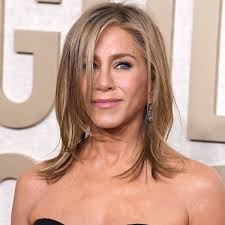 Jennifer Aniston Has "The Rachel" Cut Again and It's Chic