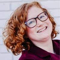 Amanda Groen's Instagram, Twitter & Facebook