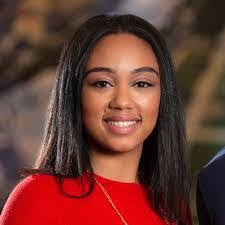 Rae Dillard's Instagram, Twitter & Facebook