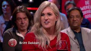 Geloof die andere allemaal niet want ze zijn nep!! Britt Dekker Over Paardenpraat Tv Youtube