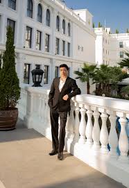 Cuối tháng 12/2020, nsnd hoàng dũng phải phẫu thuật vì bệnh cột sống trở nặng. Nsnd Hoang DÅ©ng Trong Phim Ä'iá»‡n áº£nh Cuá»'i Cung Ngoi Sao