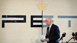 .rigspolitiet, politiets efterretningstjeneste politiets efterretningstjeneste identificerer, forebygger, efterforsker og imødegår trusler mod friheden, demokratiet og sikkerheden i det danske samfund. Pet S Ulovlige Indgreb Morklaegges Af Ministerium