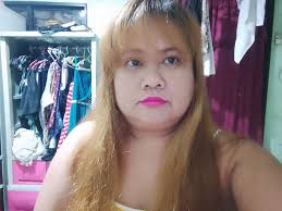 Fake dating experiment for two weeks