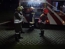 Die stadtfeuerwehr pinkafeld war im löscheinsatz. Ubungsberichte