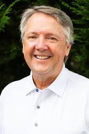 Byron Bailey's Instagram, Twitter & Facebook