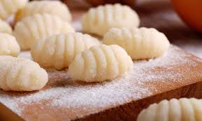 Per me, un buon piatto di gnocchi di patate può portarti all'altare e il perché è presto detto. Sughi Veloci Per Gnocchi 15 Ricette Sfiziose Leitv