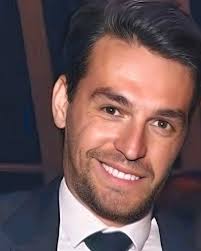 𝗦𝗔𝗬 𝗬𝗘𝗦 𝗜𝗙 𝗬𝗢𝗨 WANT EMMERDALE TO CONTINUE