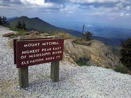 These are peninsular malaysia to the west and the island areas of east malaysia in the east. Highest Mountains In Thailand Worldatlas
