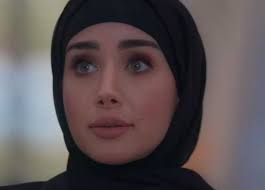 وجهت هنا الزاهد رسالة تهنئة إلى زوجها، خيث نشرت عبر instagram بوستر الفيلم الذي حمل صورة أحمد فهمي وكتبت: Ù‡Ù†Ø§ Ø§Ù„Ø²Ø§Ù‡Ø¯ ØªÙƒØªØ´Ù Ø®Ø¯Ø§Ø¹ Ù‡Ø´Ø§Ù… Ø¥Ø³Ù…Ø§Ø¹ÙŠÙ„ ÙÙŠ Ø§Ù„Ø­Ù„Ù‚Ø© 3 Ù…Ù† Ù‚ÙˆÙ„ÙŠ Ù„Ø£Ø­Ù…Ø¯ Ø§Ù„Ù…ØµØ±ÙŠ Ø§Ù„ÙŠÙˆÙ…