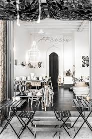 Black And White Restaurant Interior Pin On Black And White