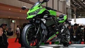 Dapatkan informasi mengenai kawasaki ninja 250sl, harga, gambar, review, modifikasi. Harga Ninja 250 4 Silinder Bocor Lebih Mahal Dari Moge