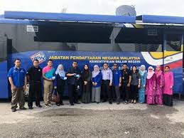 Check spelling or type a new query. Jabatan Pendaftaran Negara Malaysia Manakala Di Pulau Pinang Bas Mobile Singgah Di Karnival Usahawan Universiti Sains Malaysia Bagi Menawarkan Perkhidmatan Permohonan Kali Pertama Kad Pengenalan 12 Tahun Permohonan Gantian Kad Pengenalan
