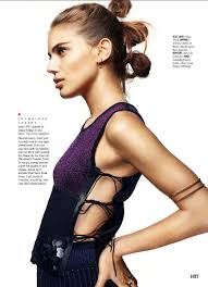Rey Hairstyle And Beauty Inspiration From Star Wars The Force Awakens Image From Cosmopolitan Us Novemb Rey Star Wars Hair Star Wars Hair Rey Hair Star Wars