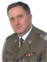 Prezydent wręczył awanse generalskie oraz odznaczenia