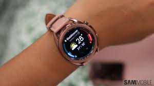 In a software update on may 2014, samsung replaced the operating system of the galaxy gear from android to tizen. Best Samsung Watch In 2021 Sammobile Sammobile