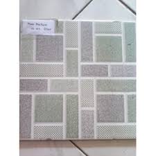 Lantai kamar mandi ada baiknya memakai enis yang berwarna terang dan bertekstur. Jual Lantai Keramik Kamar Mandi 25x25 Mass Rectura 2 Pusat Keramik Roman Bekasi Bekasi Indotrading