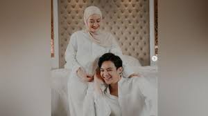 Maybe you would like to learn more about one of these? Dinda Hauw Melahirkan Rey Mbayang Lakukan Perawatan Metode Kanguru Cantik Tempo Co
