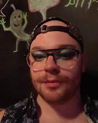 Jesse Crook (@eljessbo) • Instagram photos and videos