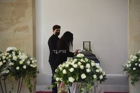 Στο α' νεκροταφείο της αθήνας κηδεύτηκε ο άκης τσοχατζόπουλος που πέθανε σε ηλικία 82 ετών. Ngmdviloq3n0am
