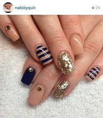 Uñas acrílico también a domicilios. Unas Azul Marino Con Dorado Chiara Just A Writer