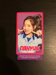 While i prefer to have things in age order (nayeon, jeongyeon, momo, sana, jihyo, mina, dahyun, chaeyoung, tzuyu), i. Twice Dahyun One More Time Unpunched Hi Touch Photocard Us Seller Ebay