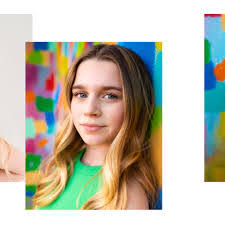 Carolina Tarango's Instagram, Twitter & Facebook