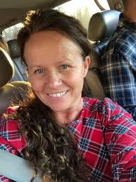 Same day makeup and simple curls for engagement photoshoot?