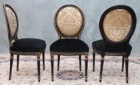 Fauteuil louis xvi adrien fauteuil cabriolet louis xvi ref adrien boiserie en hêtre massif, assise tapissier à ressorts biconiques + mousse. Chaises Medaillon Chaises Baroque Chaises Louis Xvi