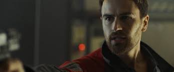 Kinocheck international • 47 тыс. Theo James Sci Fi Movie Archive Gets A Poster Trailer And Images