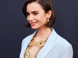 Bob Haircuts for Women: How to Wear the Trendy Hairstyle in 2024