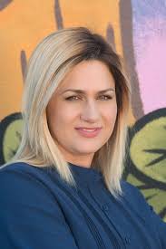 Sarah Spinks's Instagram, Twitter & Facebook