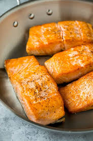 If you try the pan grilled salmon method, i recommend starting with the heat a bit higher, so you get those nice grill marks! Pan Seared Salmon With Garlic Butter Dinner At The Zoo