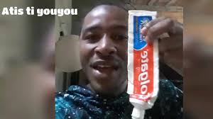 Gade sak rive yon nèg nan fè diolè pou lajan😁😁😁😁😁😁